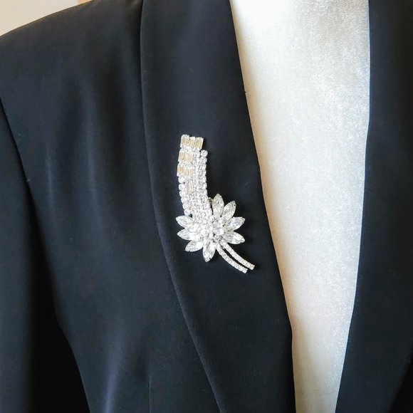 Vintage D&E Juliana Shooting Star Clear Rhinestone Brooch and Earring Set - Picture 9 of 11